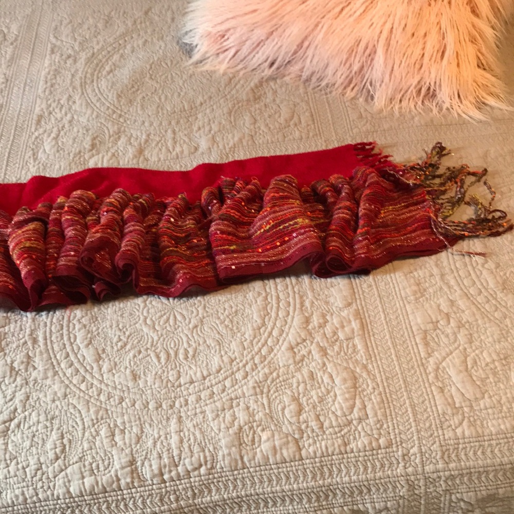 Scarf - Picture 2 of 3